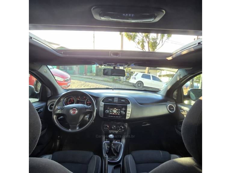 FIAT - BRAVO - 2016/2016 - Preta - R$ 56.900,00