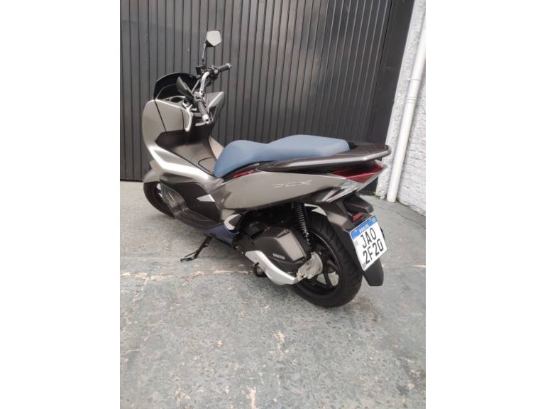 HONDA - PCX - 2021/2021 - Azul - R$ 17.900,00