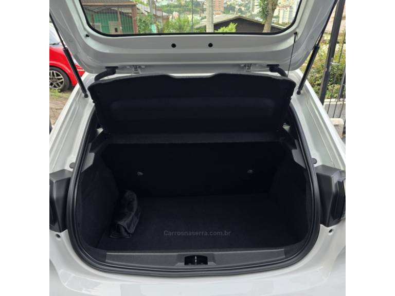 PEUGEOT - 208 - 2023/2023 - Branca - R$ 64.900,00