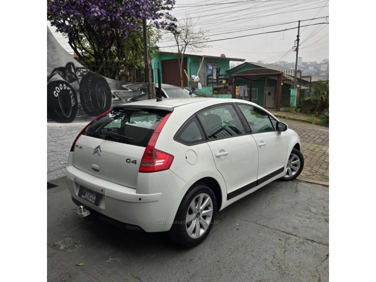 CITROËN - C4 - 2013/2013 - Branca - R$ 34.900,00