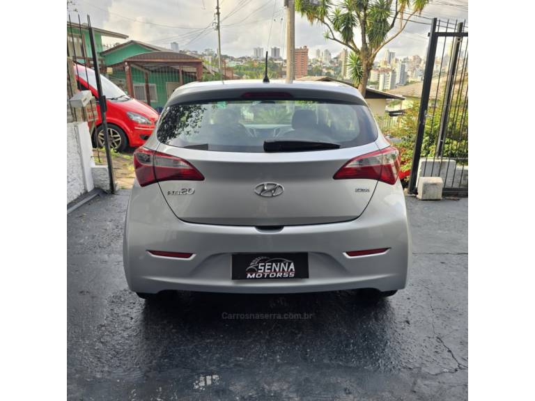 HYUNDAI - HB20 - 2013/2013 - Prata - R$ 39.800,00