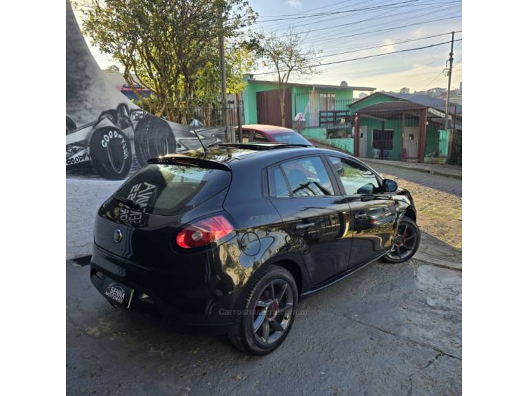 FIAT - BRAVO - 2016/2016 - Preta - R$ 56.900,00