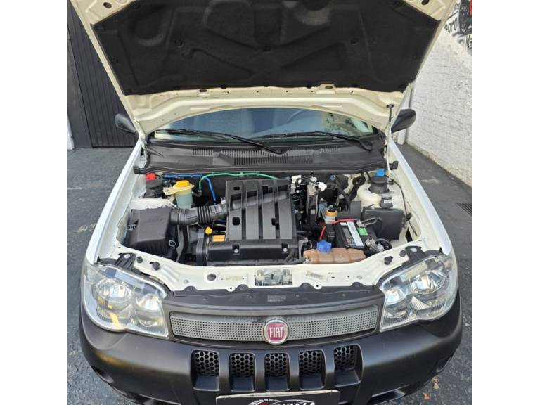 FIAT - STRADA - 2009/2009 - Branca - R$ 33.900,00