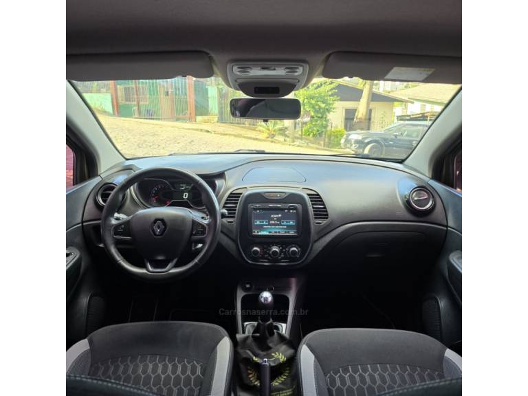 RENAULT - CAPTUR - 2018/2018 - Marrom - R$ 69.900,00