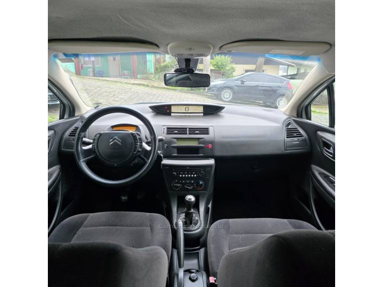 CITROËN - C4 - 2013/2013 - Branca - R$ 34.900,00