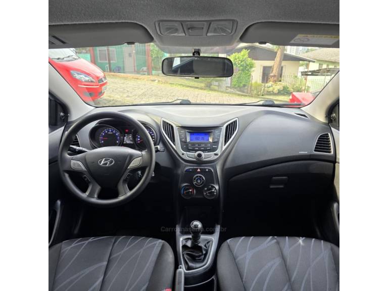 HYUNDAI - HB20 - 2013/2013 - Prata - R$ 39.800,00