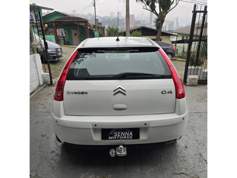 CITROËN - C4 - 2013/2013 - Branca - R$ 34.900,00