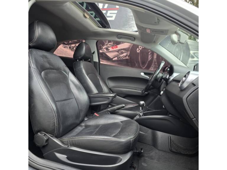 AUDI - A1 - 2011/2011 - Cinza - R$ 57.900,00