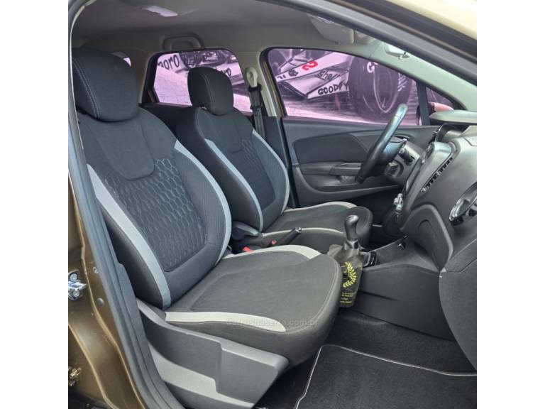 RENAULT - CAPTUR - 2018/2018 - Marrom - R$ 69.900,00