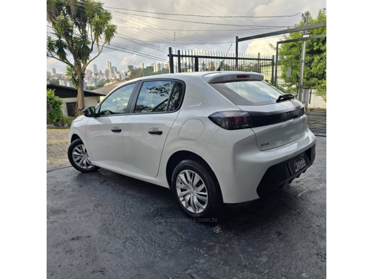 PEUGEOT - 208 - 2023/2023 - Branca - R$ 64.900,00
