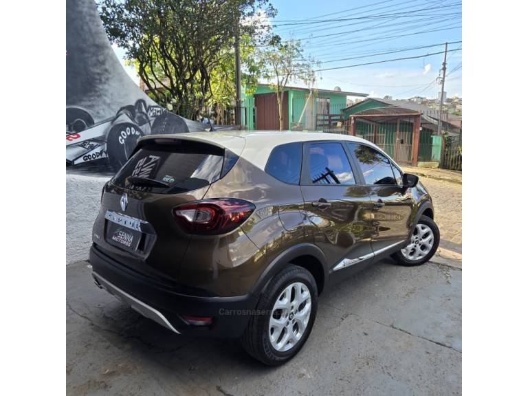 RENAULT - CAPTUR - 2018/2018 - Marrom - R$ 69.900,00